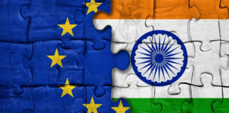 Bandiera India-Europa combinate in un puzzle